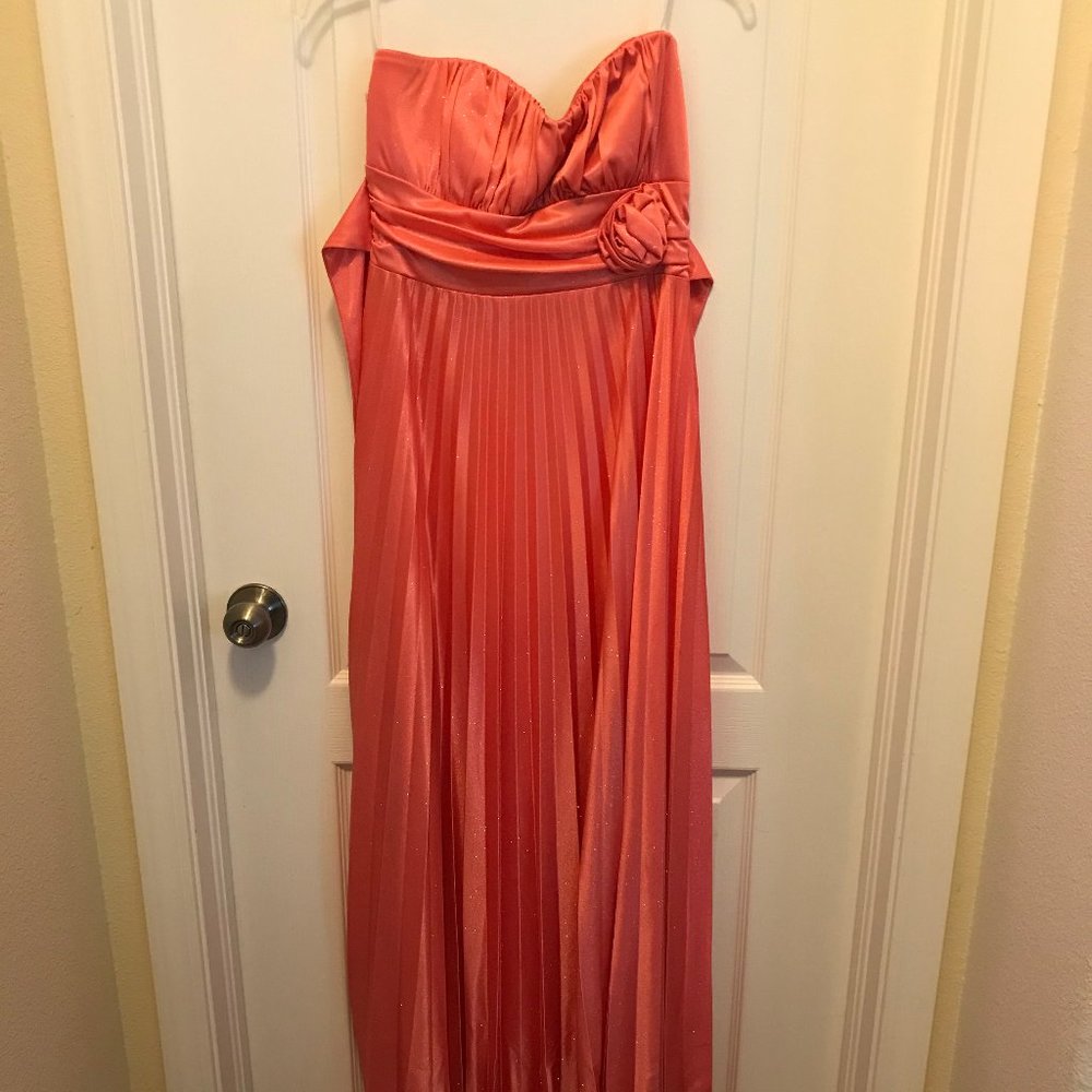 Xtraordinary Peach Prom Dress